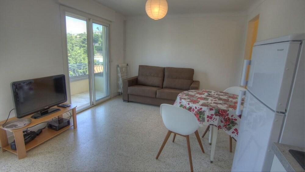 Studio 3 Etoiles Vue Mer 150M Plages Parking Clim Wifi Cannes Exterior foto